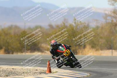 media/Apr-17-2022-CVMA (Sun) [[f474cfa795]]/Race 14 500 Supersport-350 Supersport (Holeshot)/